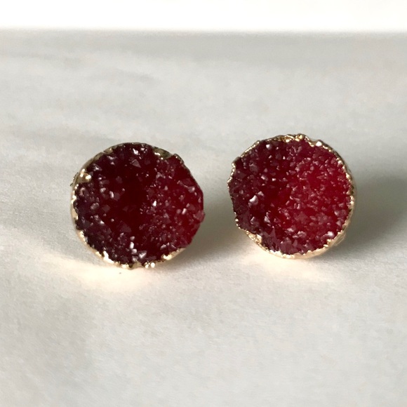 Indie Boho Druzy Grey Crystal Quartz Stud Earrings - Picture 6 of 8